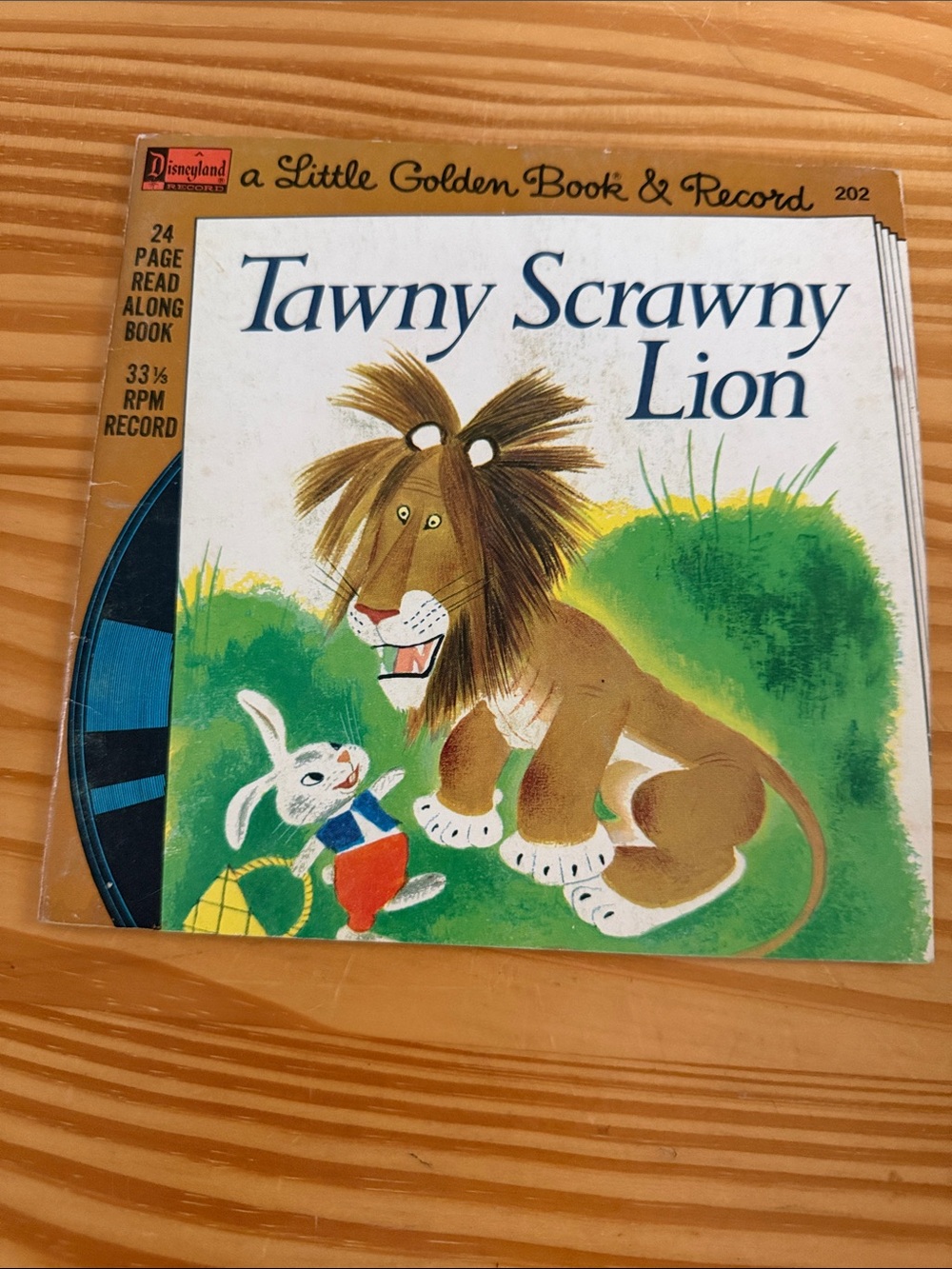 Vintage 1974 Disneyland Little Golden Book & Record - Tawny Scrawny Lion #202